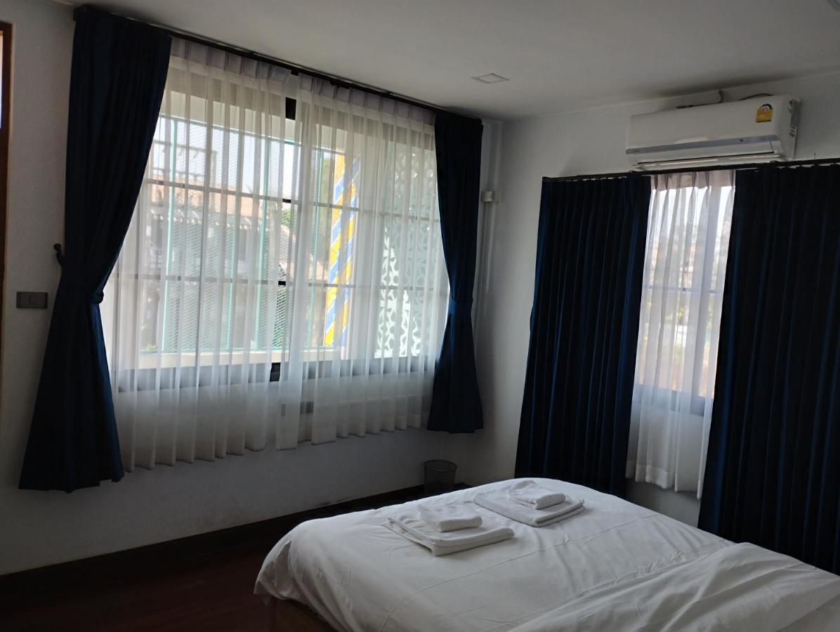 ห้องดีลักซ์เตียงใหญ่